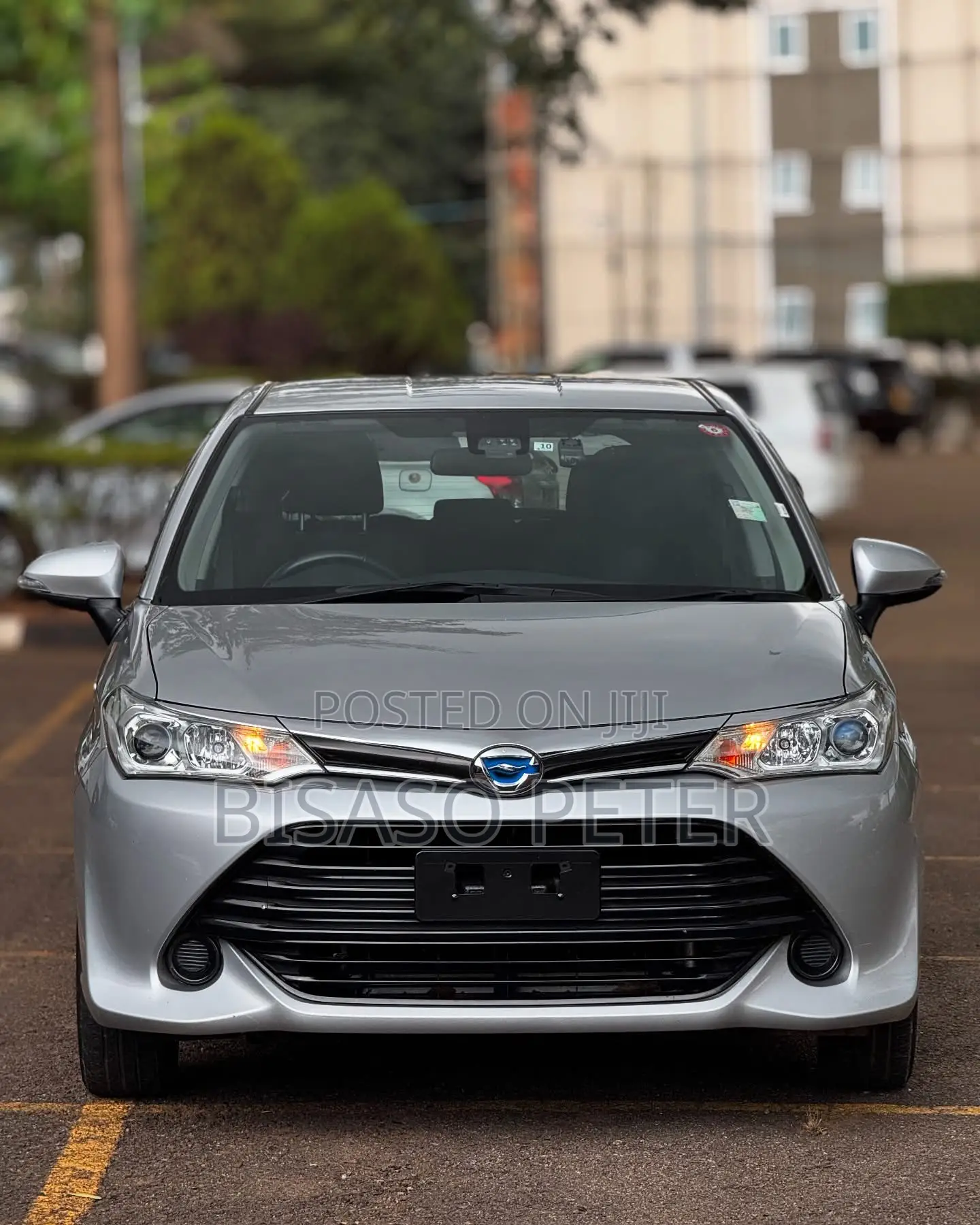 Toyota Corolla Fielder 1.5 Hybrid FWD 2017 Silver