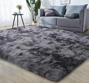 Center Carpet