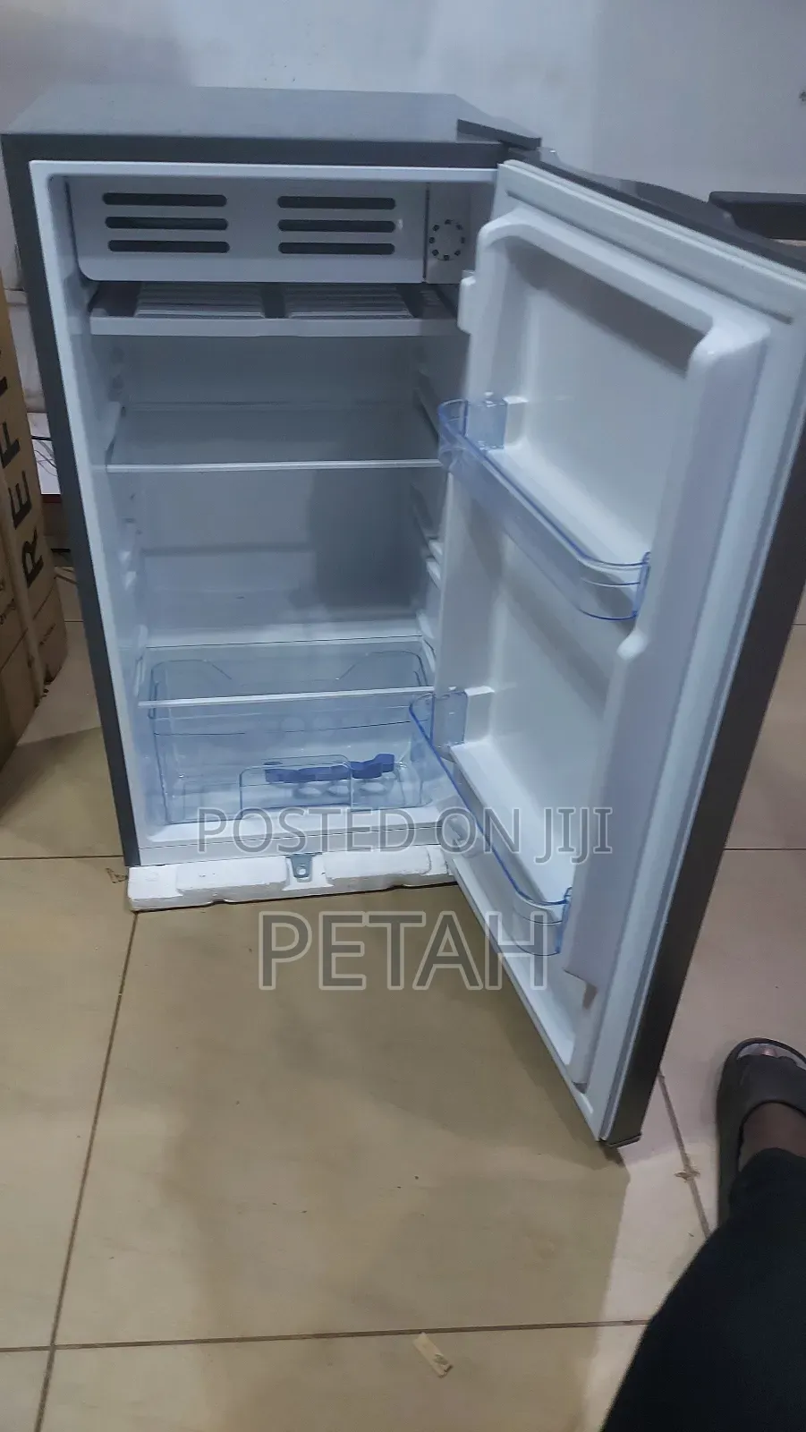Single Door Refrigerator 120l