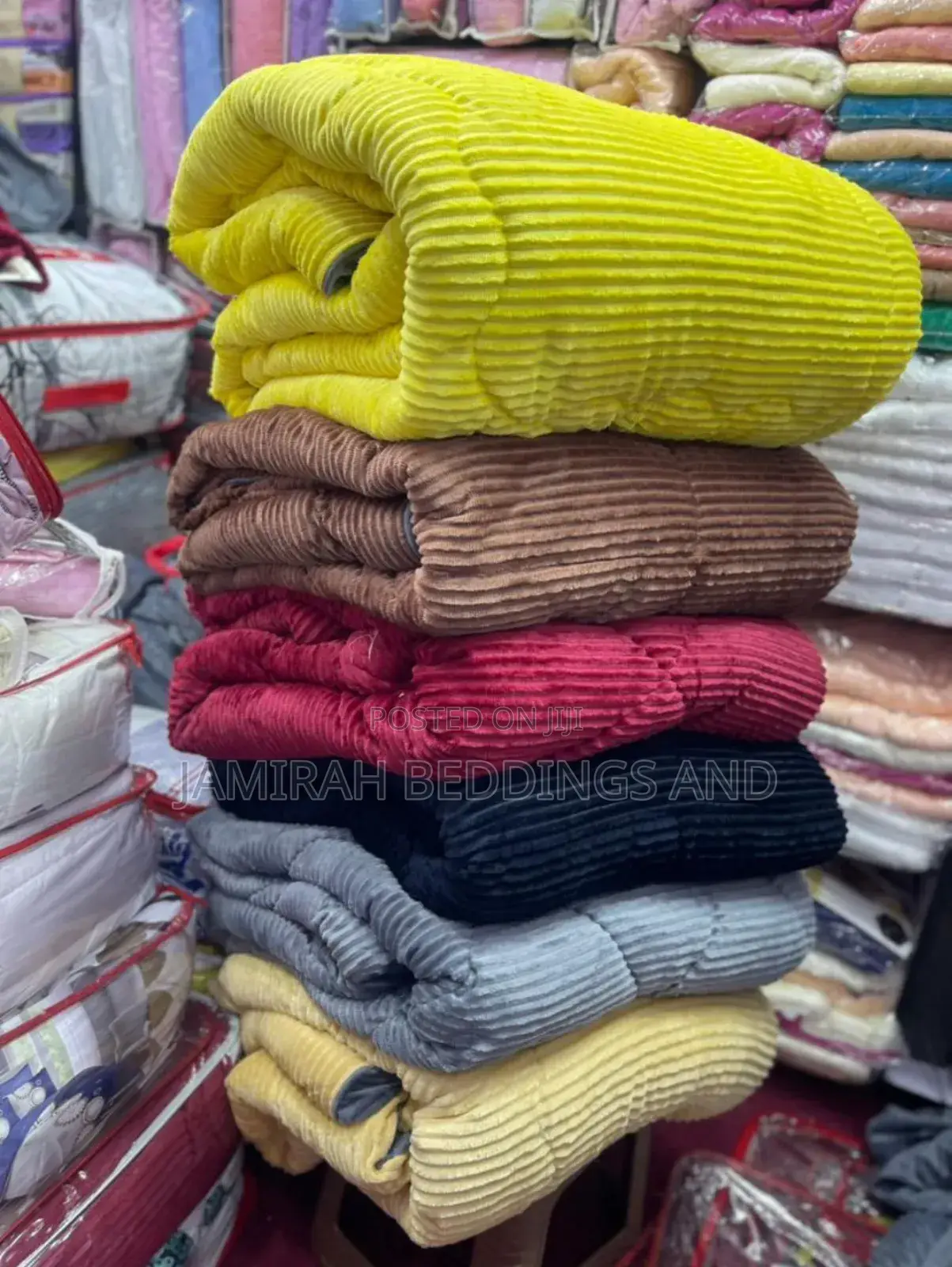 Volvet Bed Cover