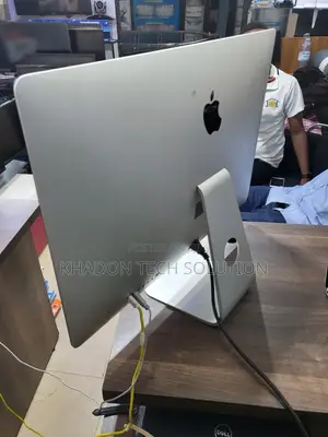 Desktop Computer Apple iMac 16GB Intel Core I5 SSD 512GB