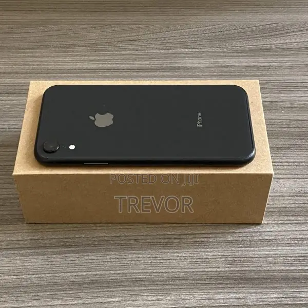 Apple iPhone XR 128 GB Black