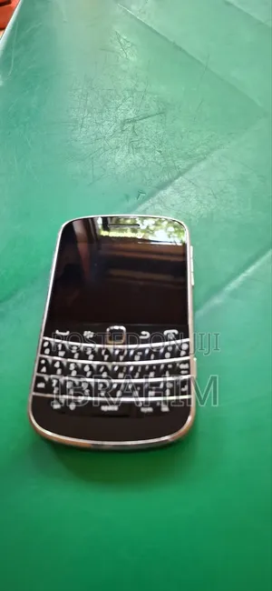 BlackBerry Classic Q10 16 GB Black