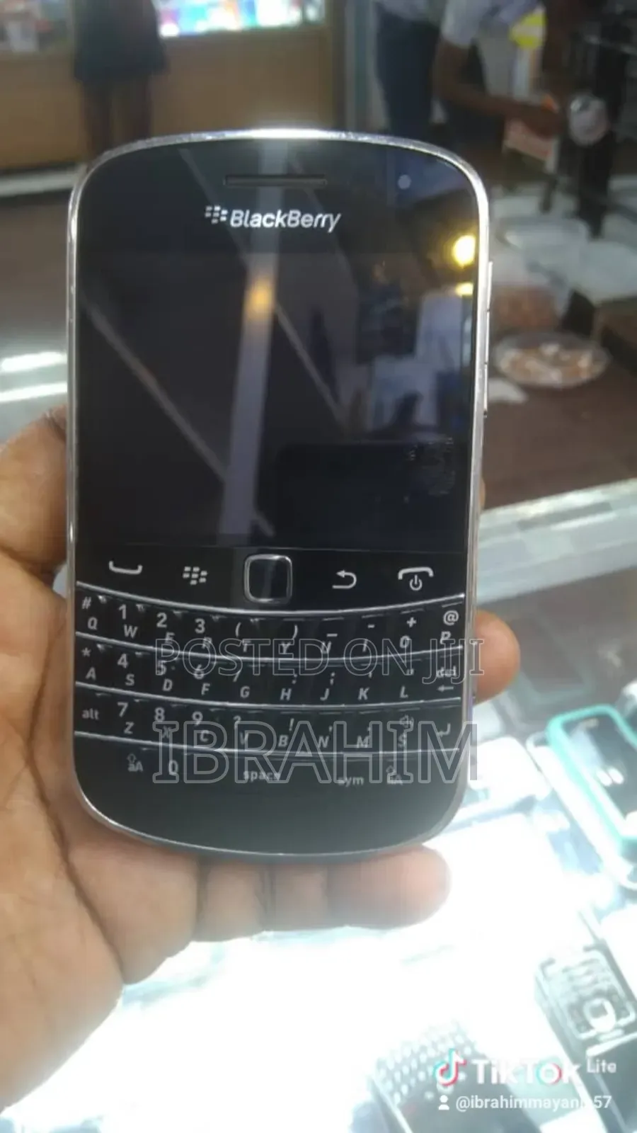 BlackBerry Classic Q10 16 GB Black