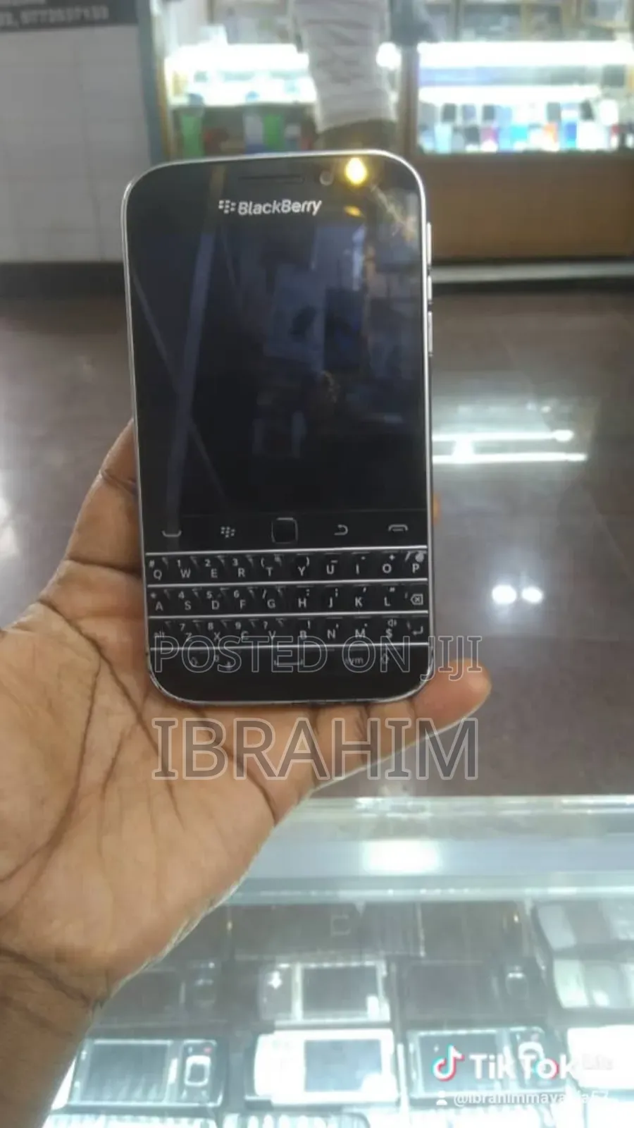 BlackBerry Classic Q10 16 GB Black