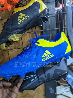 Photo - Original Adidas Men's Football Boots Size 40 to 45