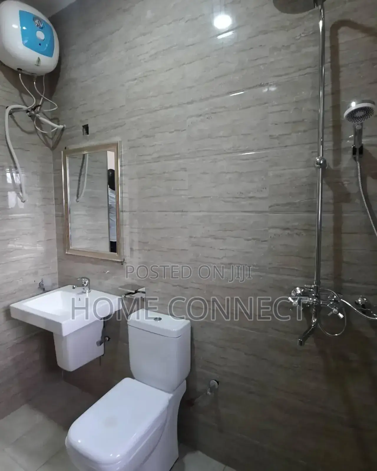 2bdrm Apartment in Muyenga, Central Division for rent