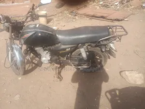 Yamaha Crux 2017 Black