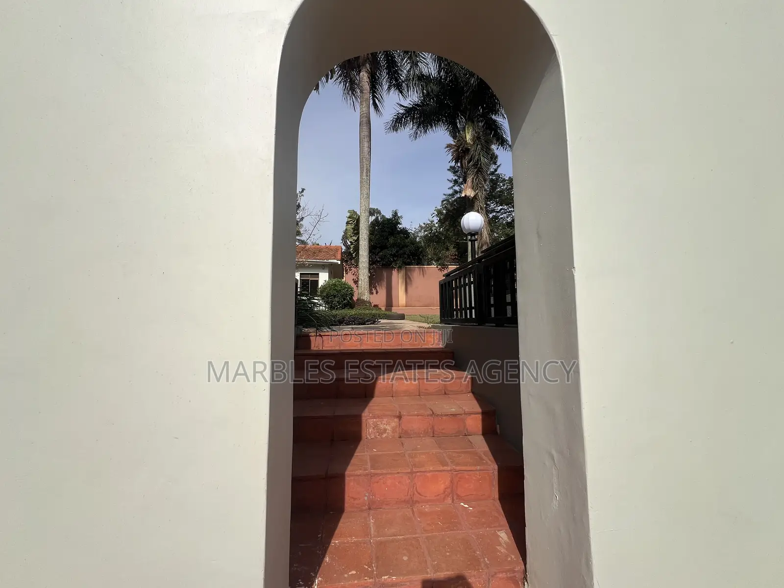 3bdrm House in Kololo, Central Division for rent