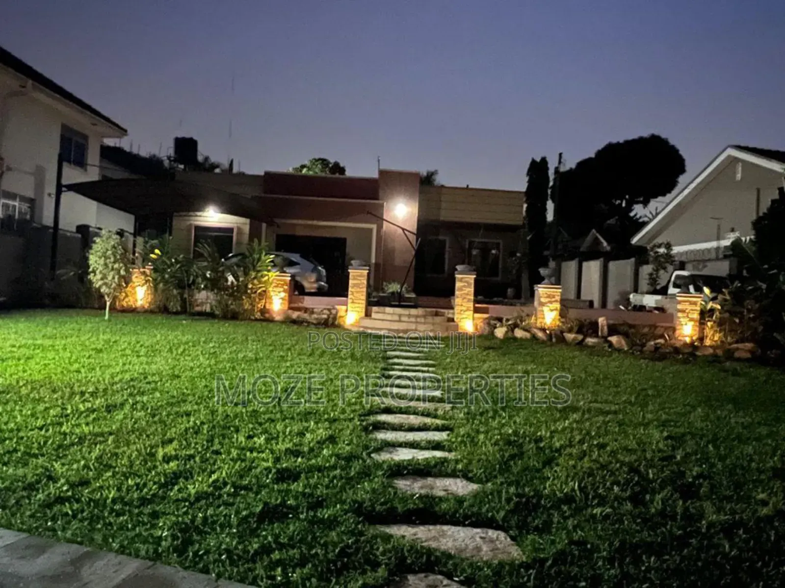 3bdrm Bungalow in Bukoto, Central Division for rent