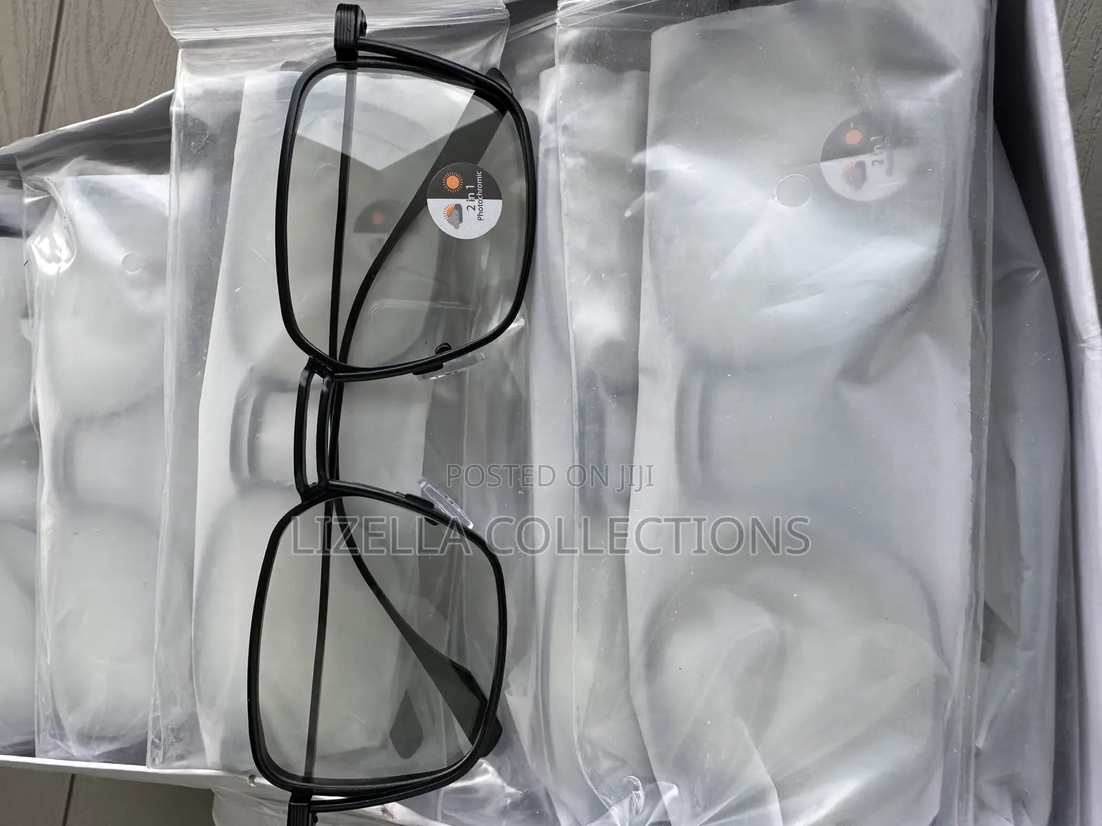 Photochrome Glasses (Uv, Blue Light Sensitive, Out/Indoor)