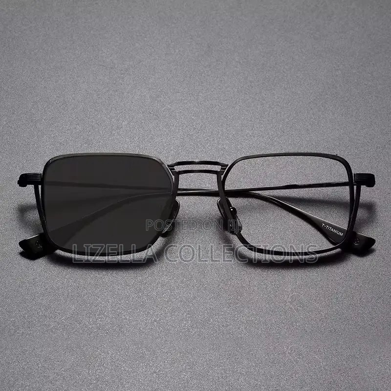 Photochrome Glasses (Uv, Blue Light Sensitive, Out/Indoor)