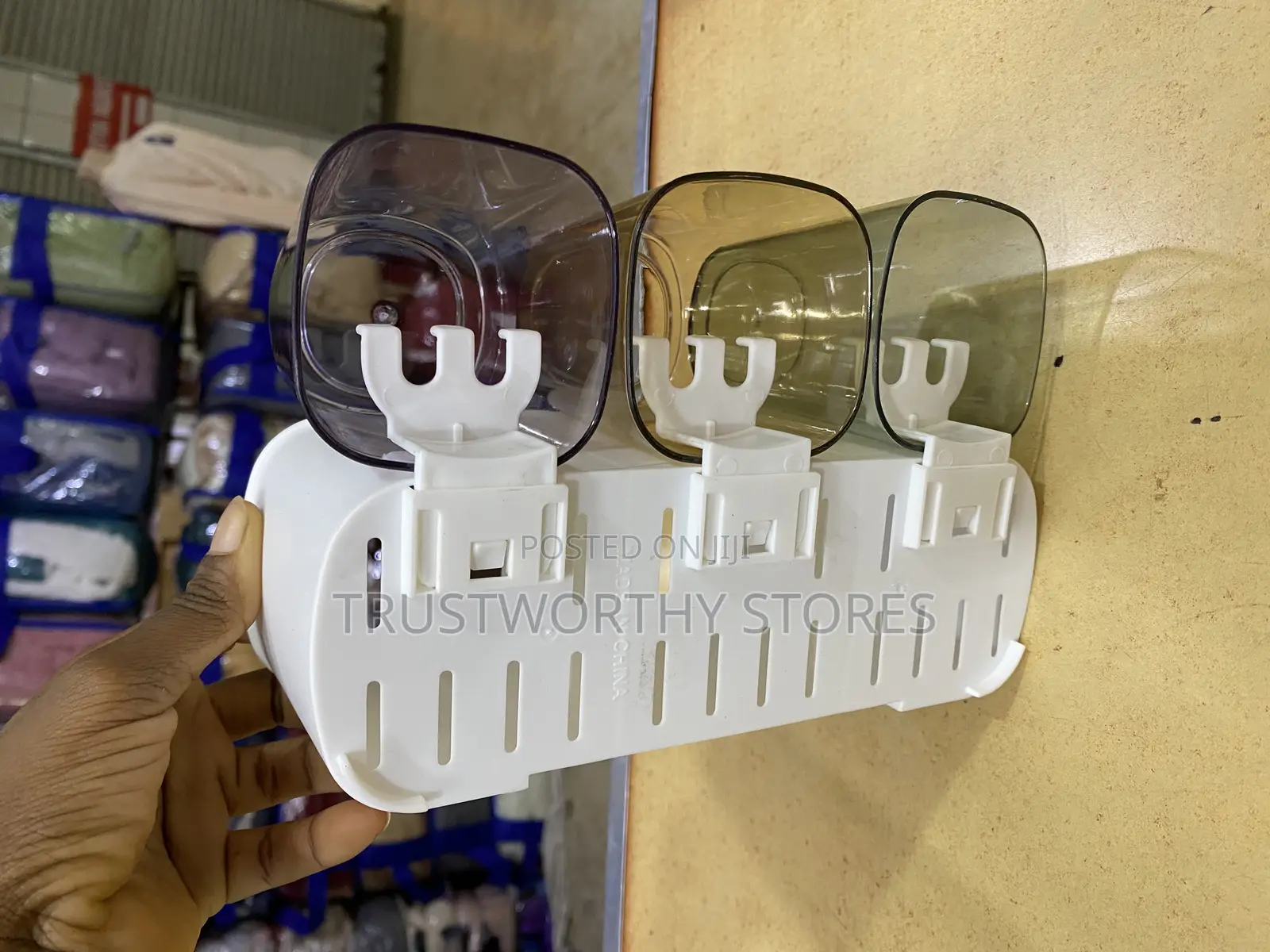 3cups Toothbrush Holder