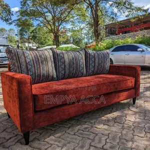 Wanjala Sofa Classic