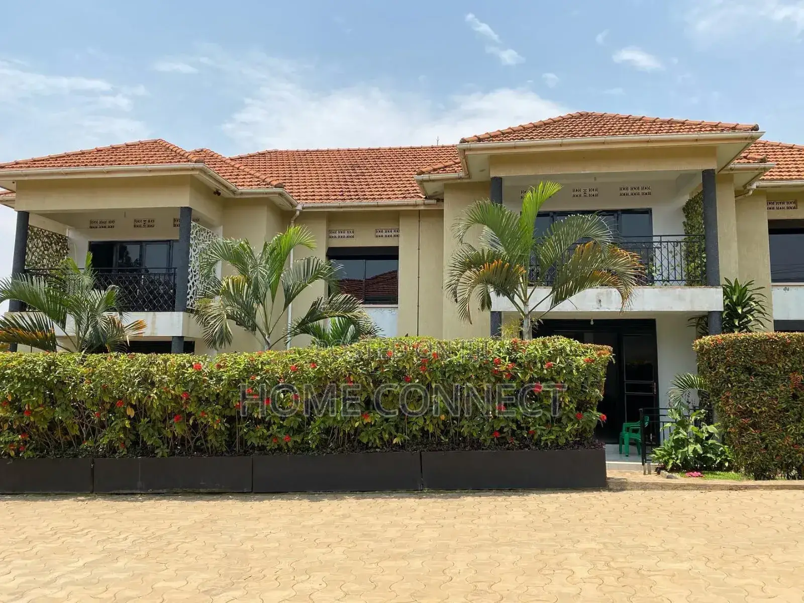 3bdrm Apartment in Kira Mamerito Rd, Central Division for rent