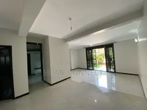 3bdrm Apartment in Kira Mamerito Rd, Central Division for rent