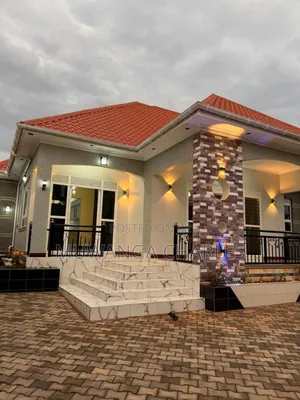 4bdrm Bungalow in Fs Properties Ltd, Division A for sale