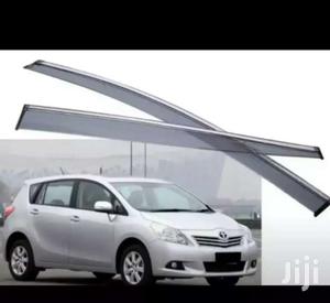 CAR WIND BREAK. OR RAIN SHIELD