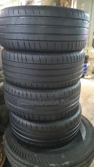 225/40r18 92y Michellin Foreign Used
