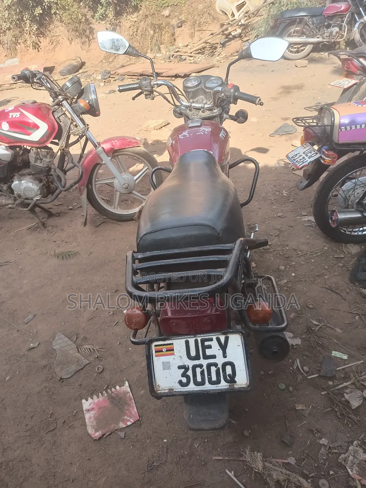 TVS HLX 125 2019 Red