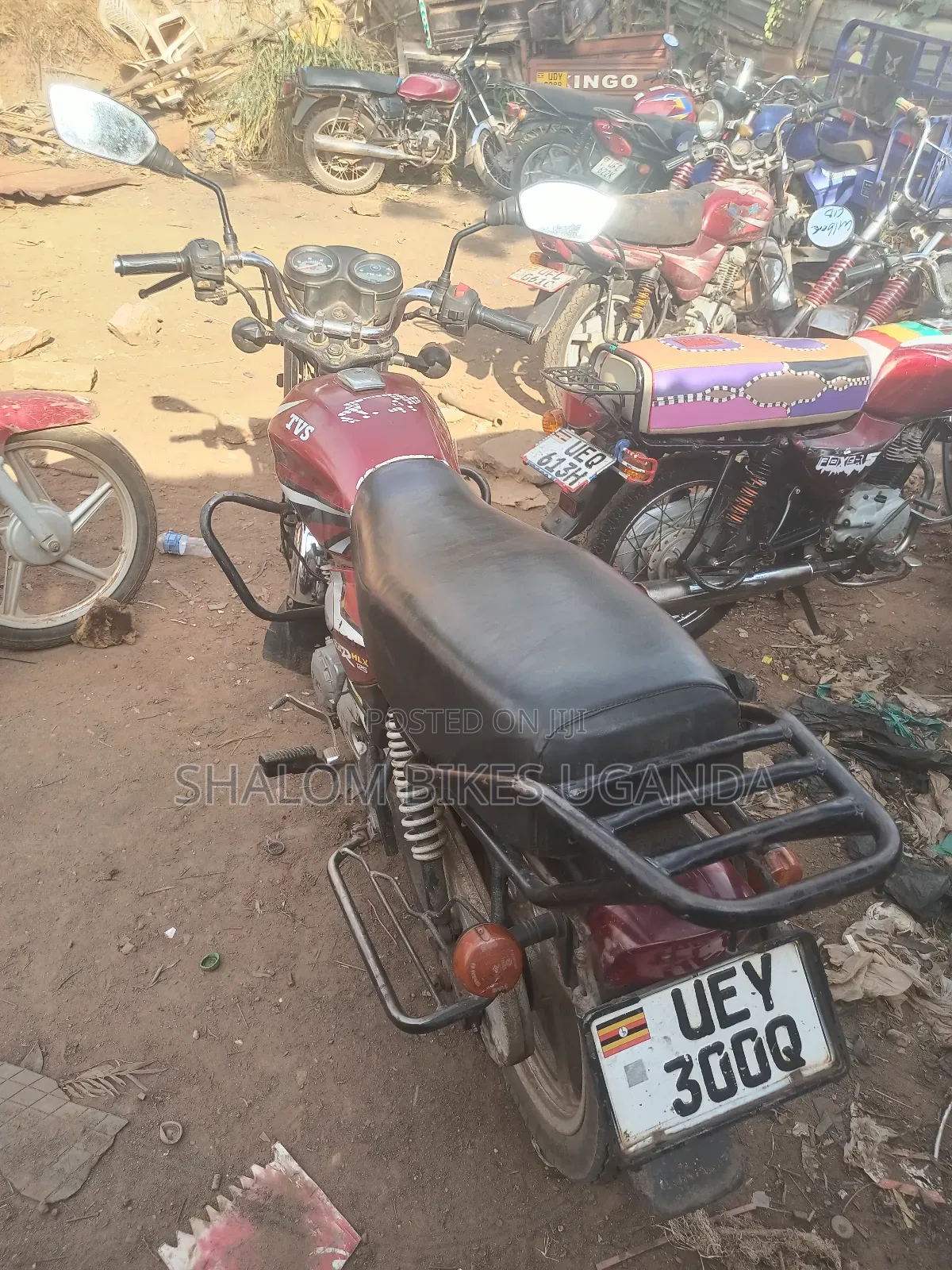 TVS HLX 125 2019 Red