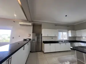 Furnished 5bdrm Penthouse in Kololo, Central Division for rent