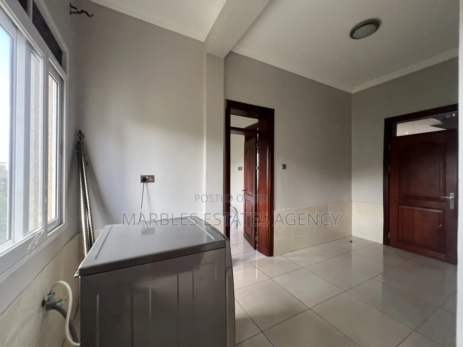 Furnished 5bdrm Penthouse in Kololo, Central Division for rent