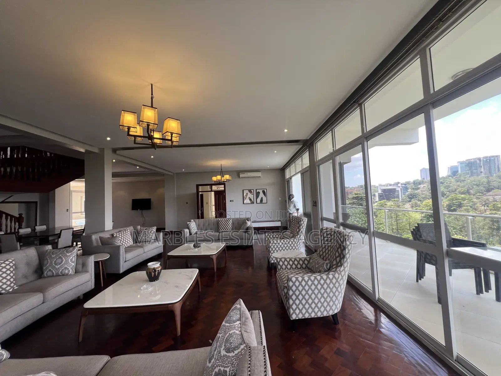 Furnished 5bdrm Penthouse in Kololo, Central Division for rent