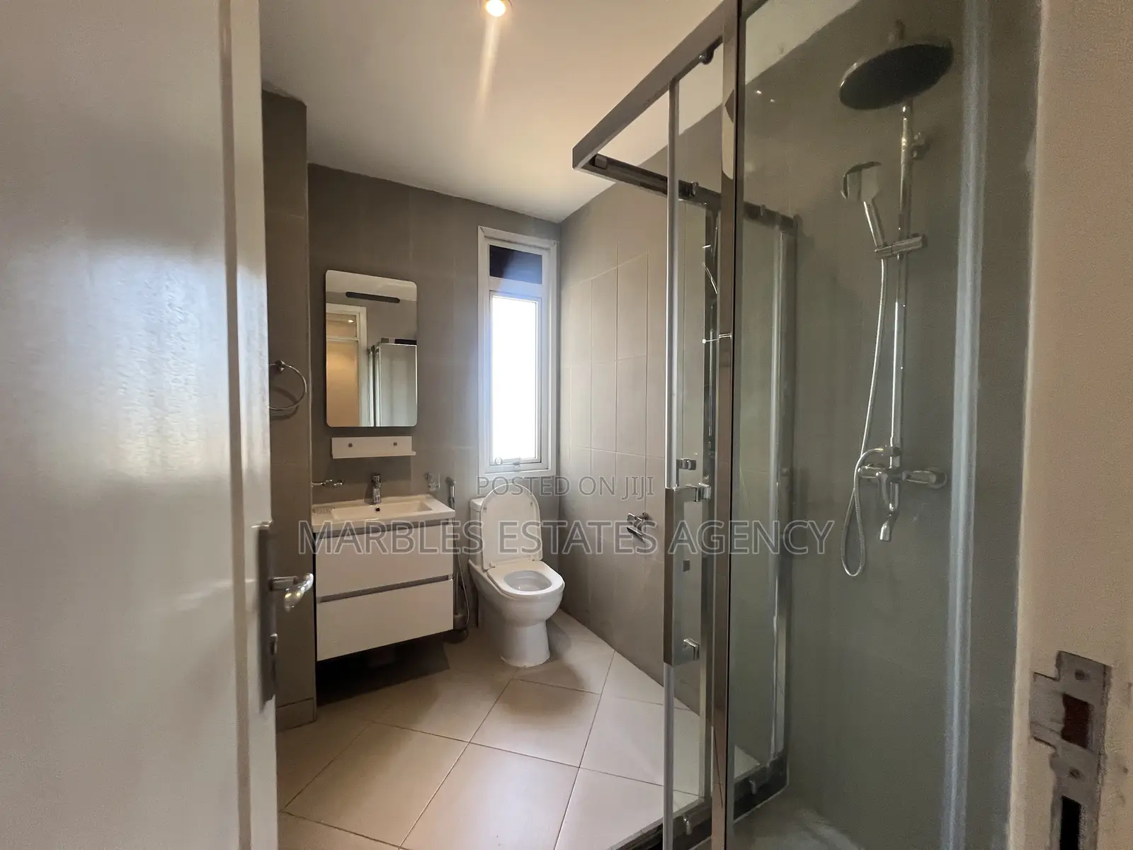 Furnished 3bdrm Apartment in Kololo, Central Division for rent