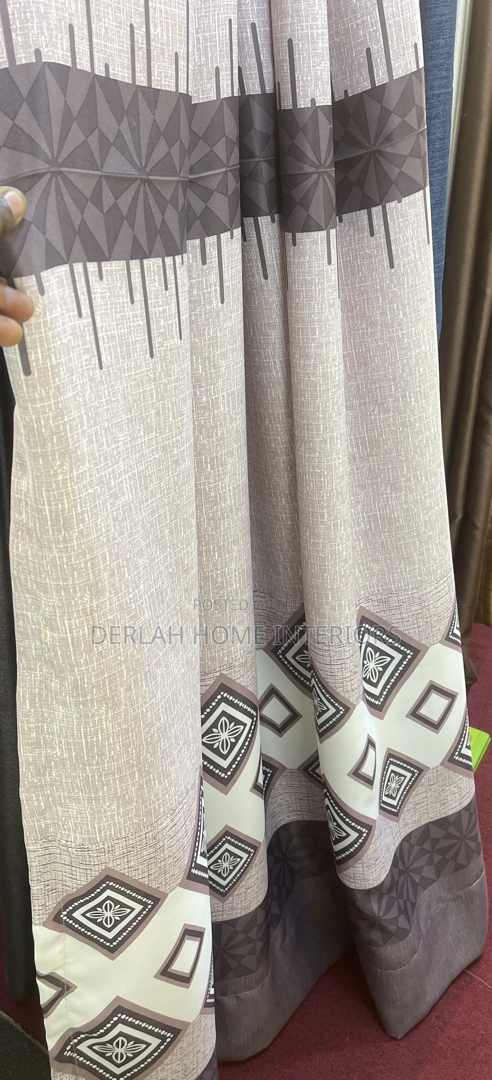 Curtains Per Set (3 Meters )