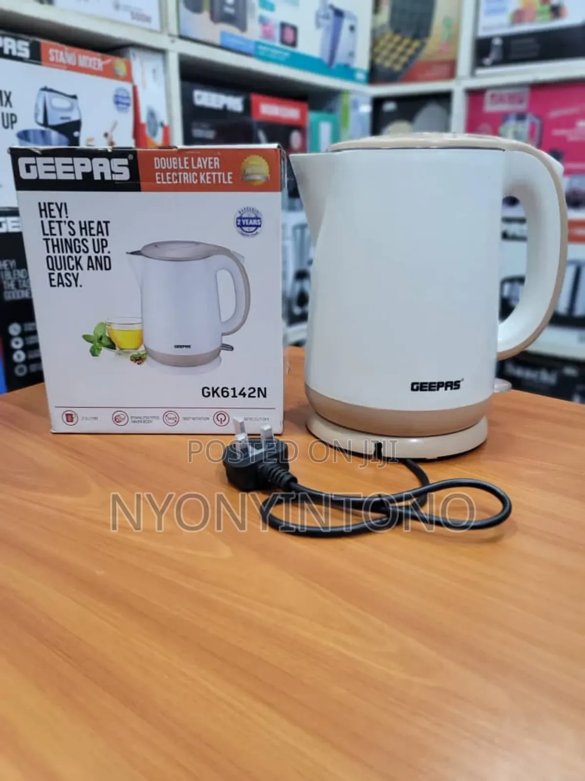 Geepas 2ltr Water Kettle With 2yrs Warranty