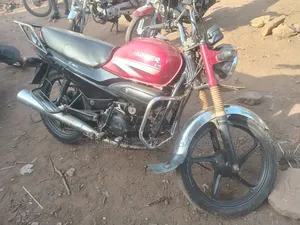 Hero Hunter 125 2022 Red