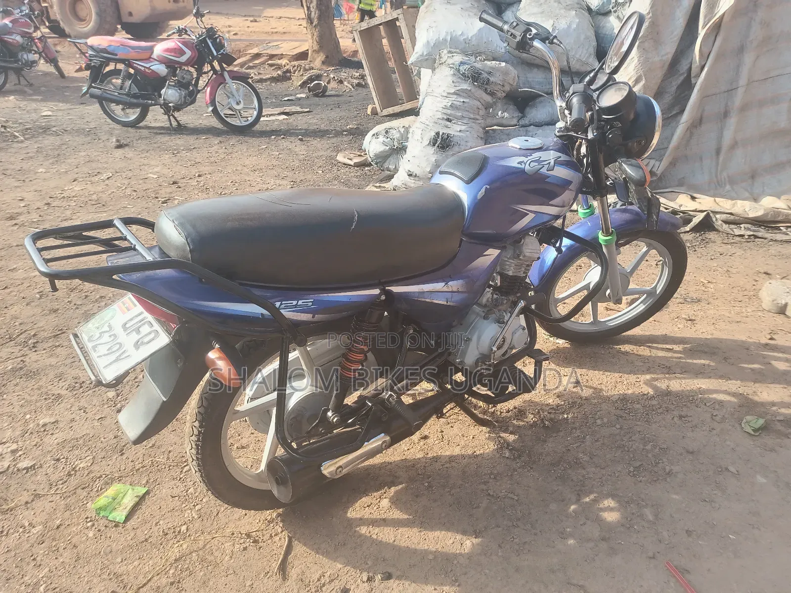 Bajaj Boxer 125 2023 Blue