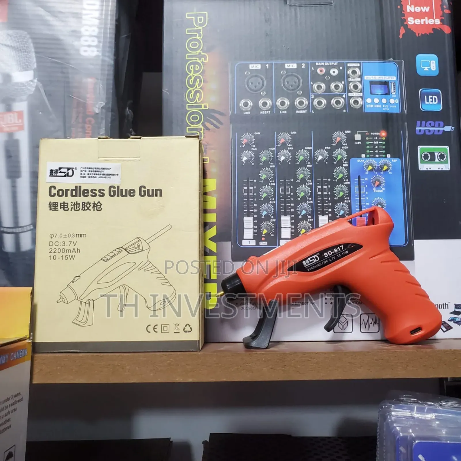 Multipurpose Cordless Hot Melt Glue Gun /Rechargeable