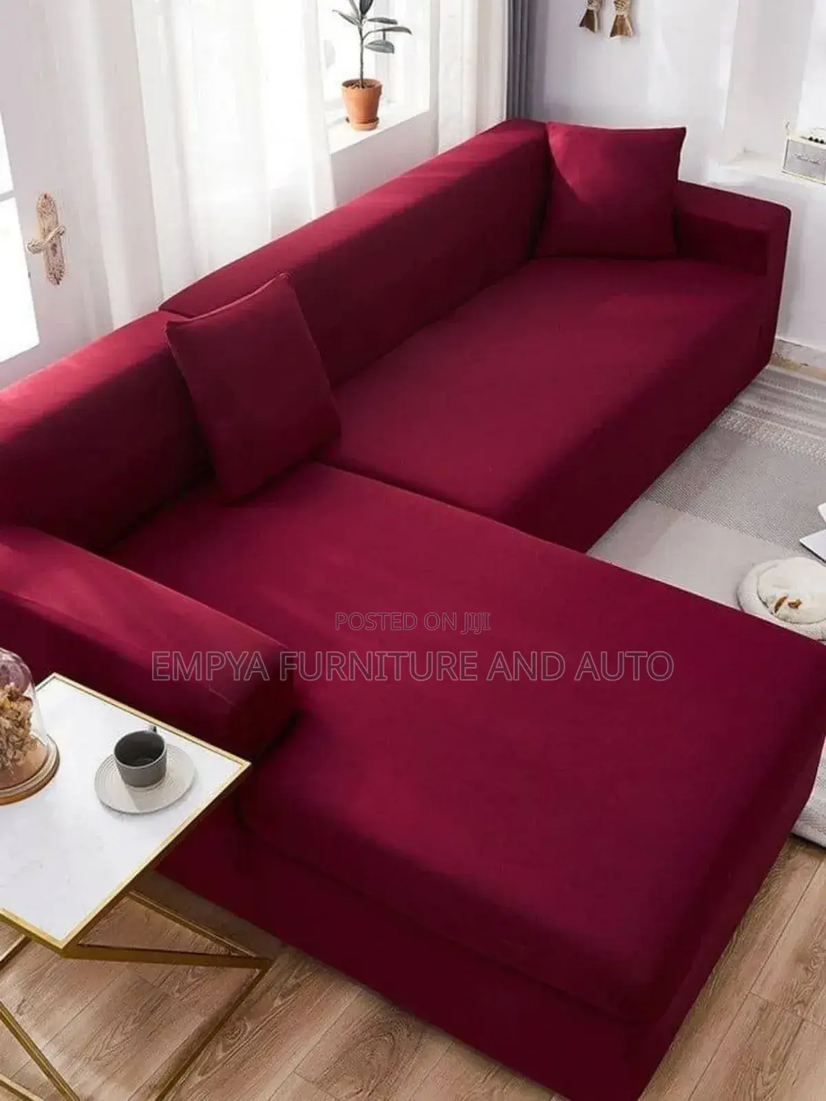 Red Sofa L Booting