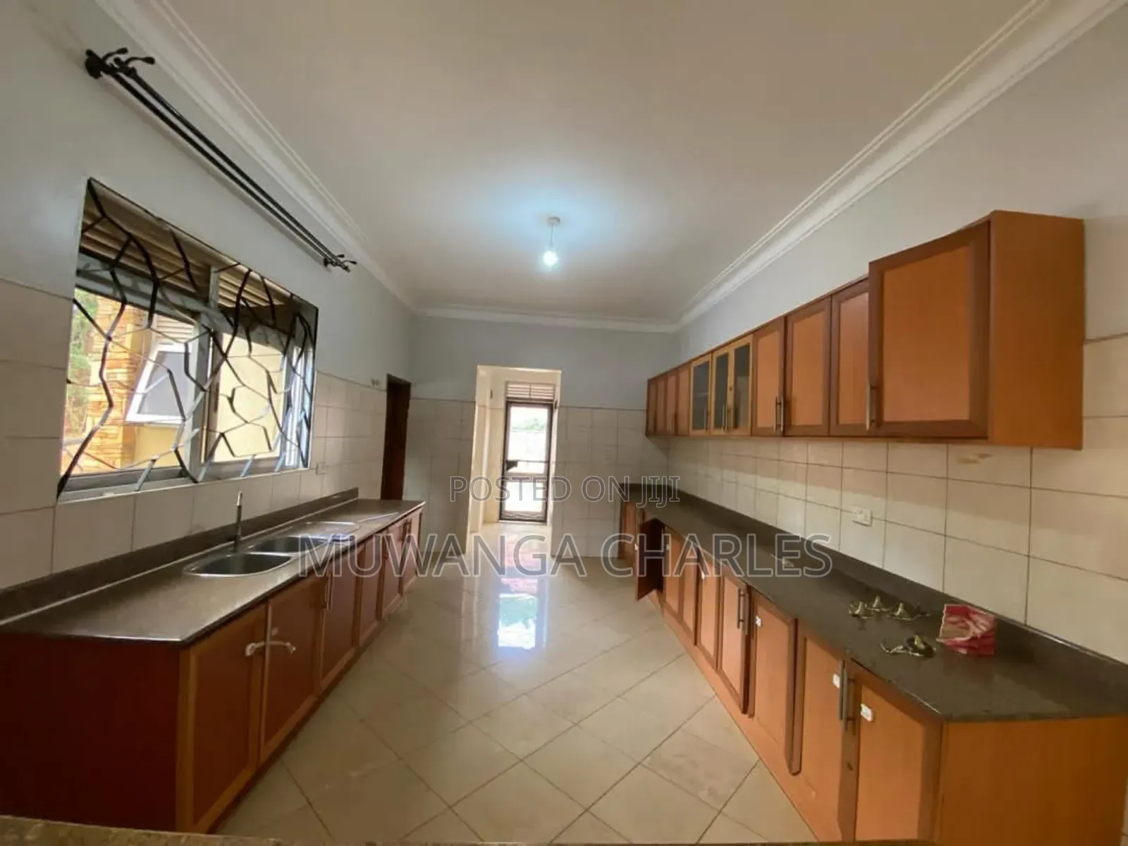 3bdrm Bungalow in Fs Properties Ltd, Central Division for rent