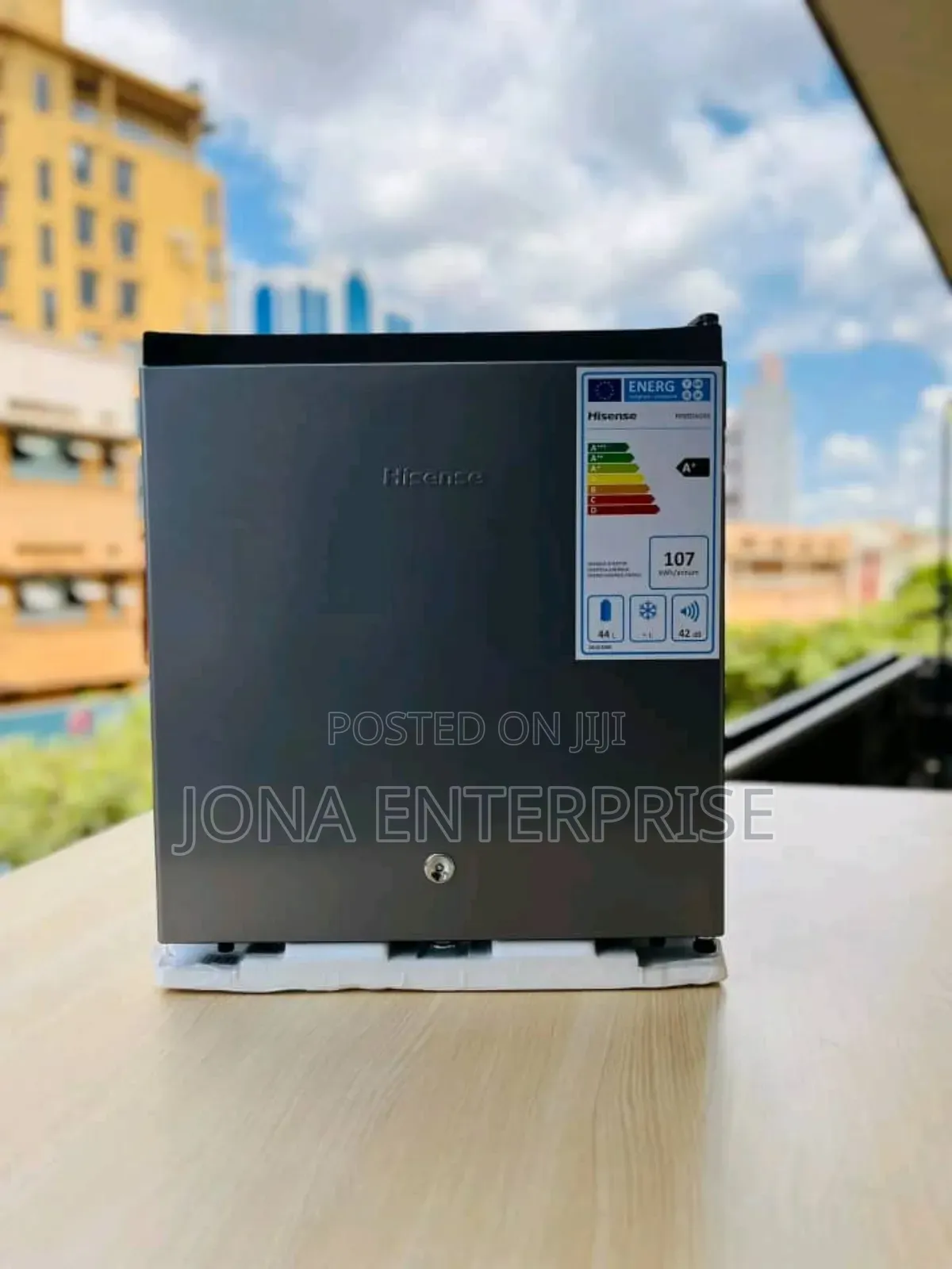 Hisense 60litres Fridge