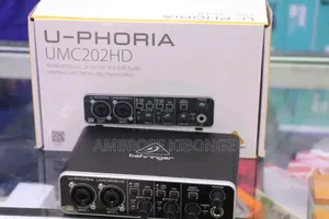 Behringer U-Phoria Umc202hd 2x2 24bit/192khz Audio Interface