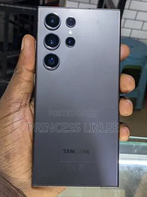 New Samsung Galaxy S24 Ultra 512 GB Silver