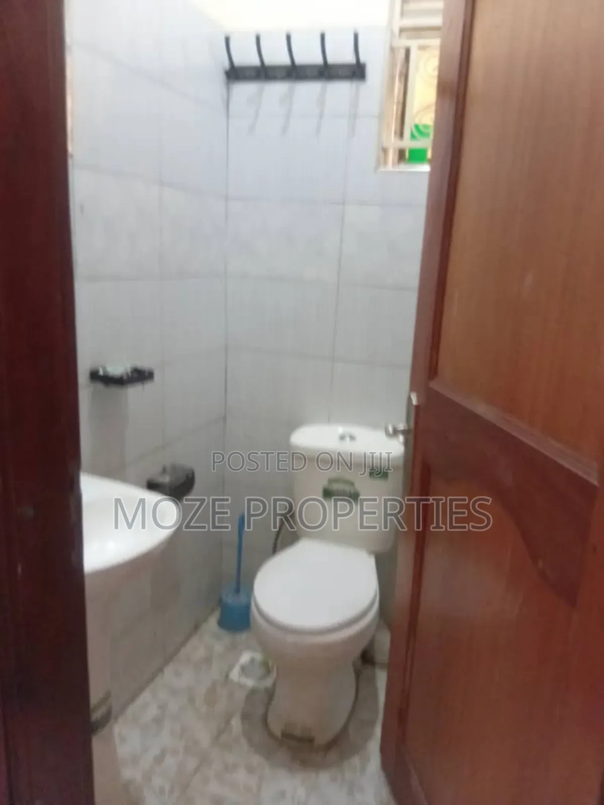 1bdrm Bungalow in Bweyogerere Buto, Central Division for rent