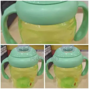 Photo - Tommee Tippee Superstar Sippee Weaning Cup for Babies