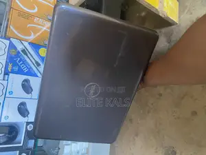 Laptop Dell Latitude 3380 8GB Intel Core I5 HDD 500GB