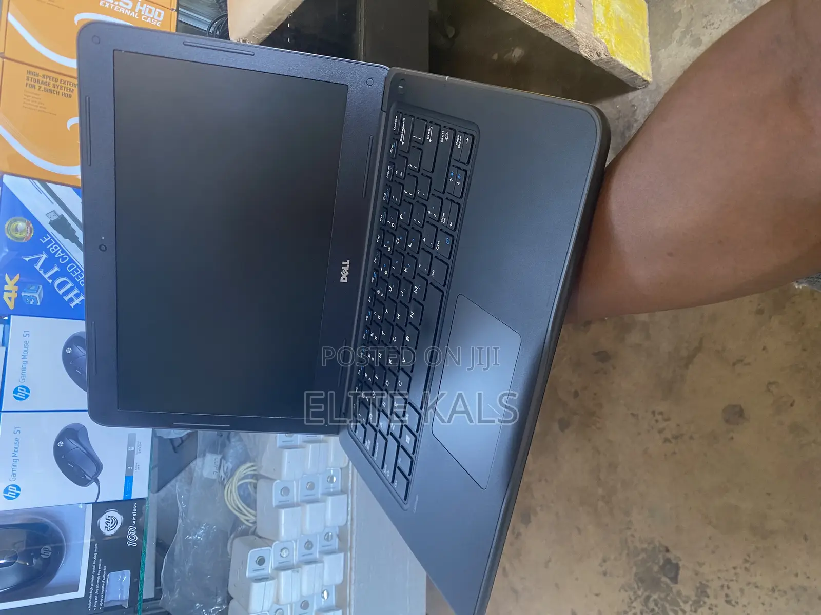 Laptop Dell Latitude 3380 8GB Intel Core I5 HDD 500GB