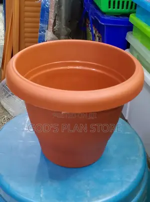 Plastic Flower Pot