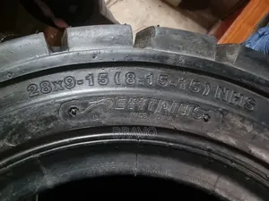 28x9-15 ( 8.15-15 ) Tube Tyres for Forklift.
