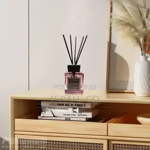 Reed Diffuser Blend of Red Apple, Peony,Jasmine,White Musk