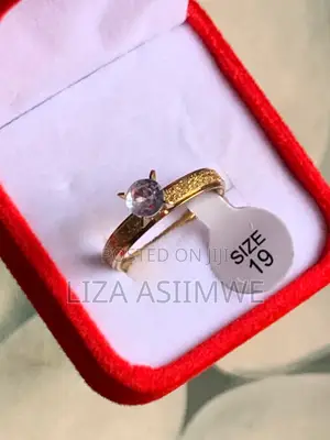 Round Moissanite Bridal Engagement Rings