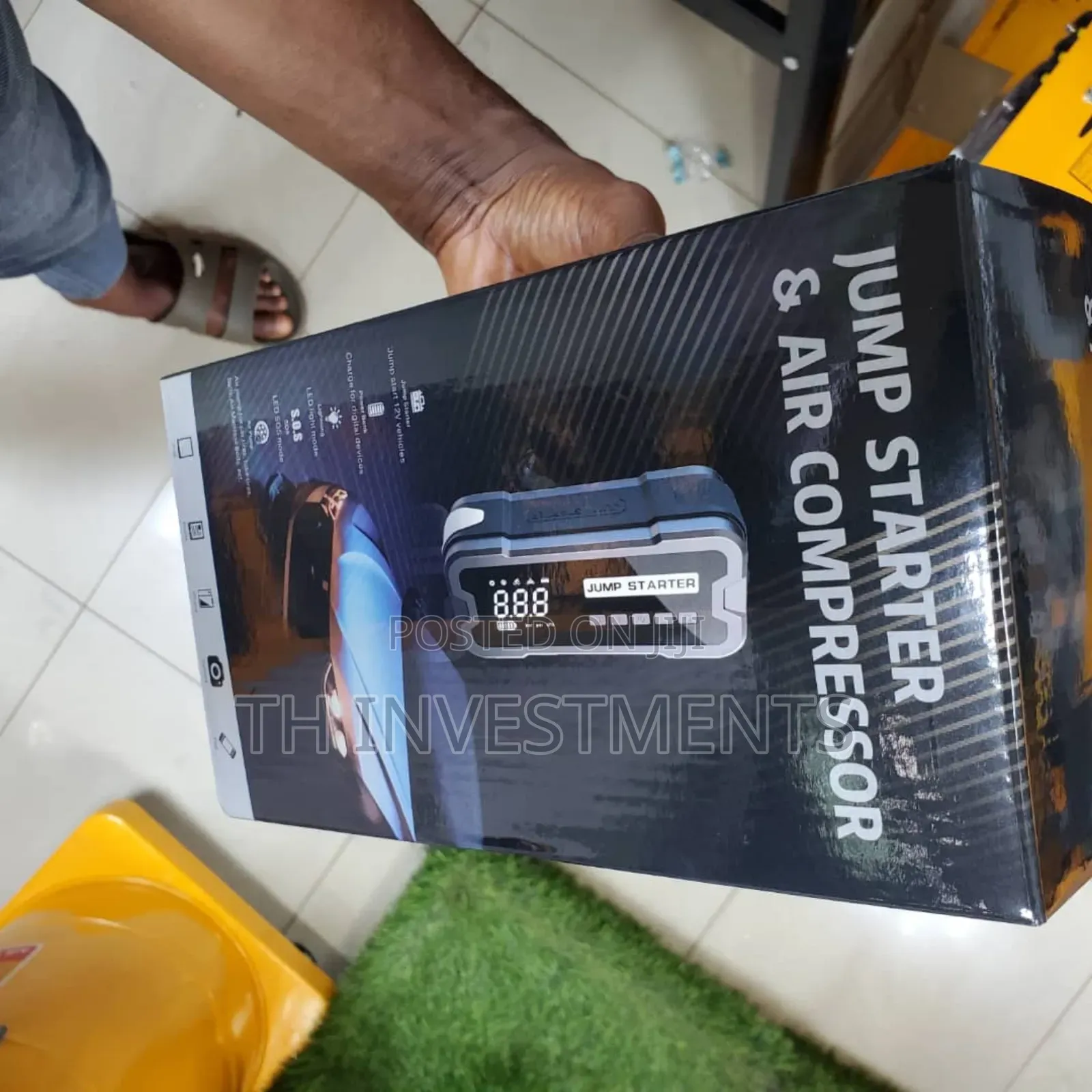 Jump Starter - Jump Pack and Air Compressor 4000 Amp 12 Volt