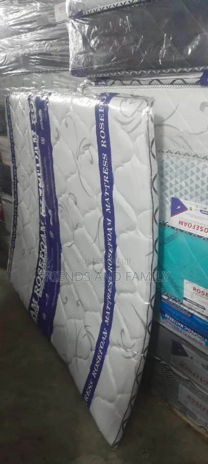 Nice Pillow Top Mattress 6*5.