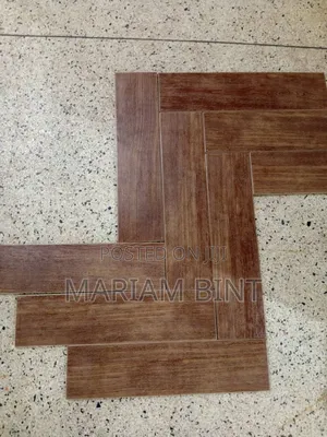 Photo - Wooden Floor Tile China